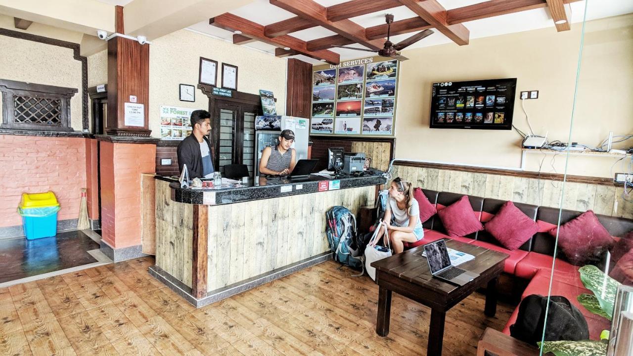 Hotel Forest Lake Backpackers' Hostel Pokhara Esterno foto